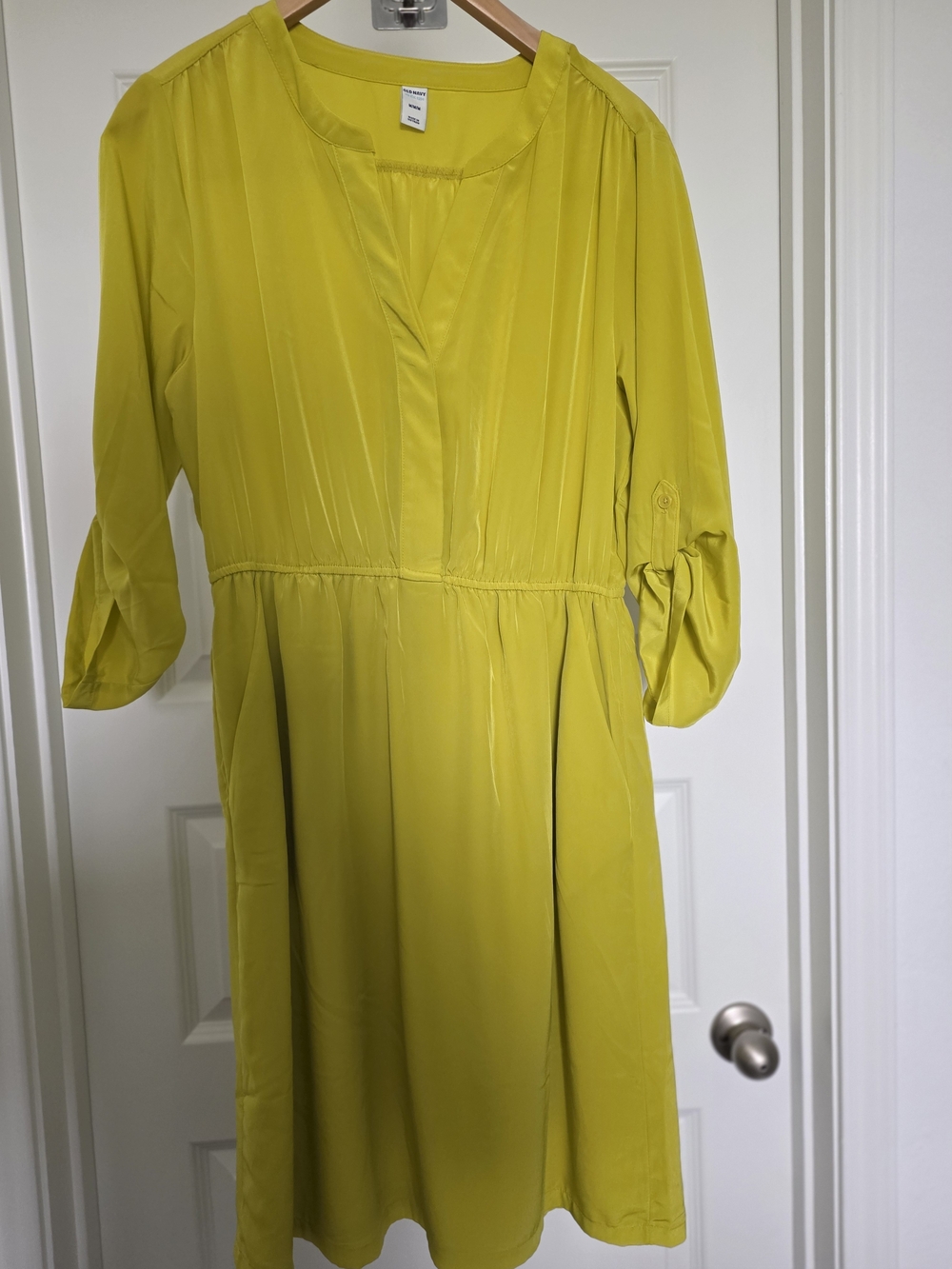 Old Navy Lime Yellow Long-Sleeve Pleated Dress
